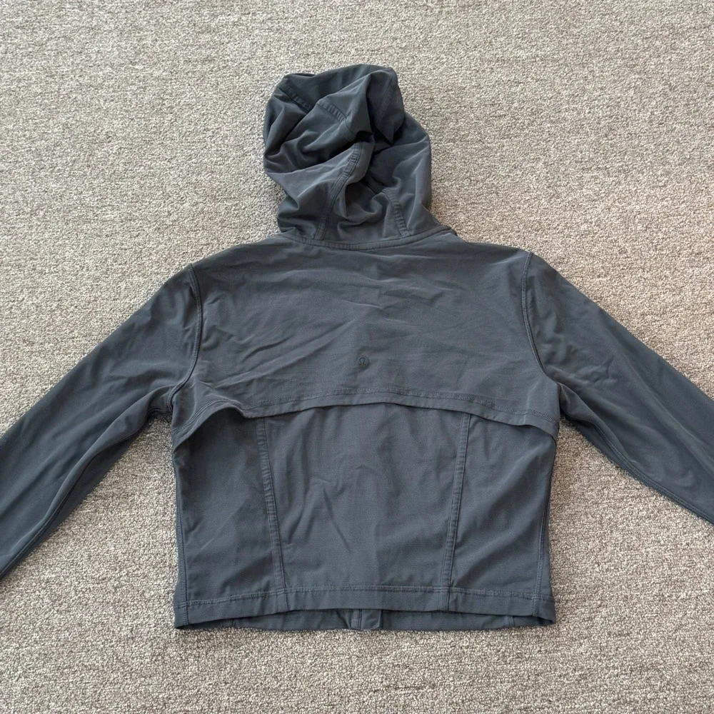 Lululemon Hooded Define Jacket Nulu‎ Cropped Dark Gray Full Zip Size Small